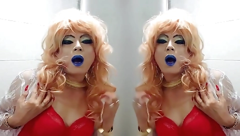 Sexy beauty makeup and sexy pussy jerking from deep throating