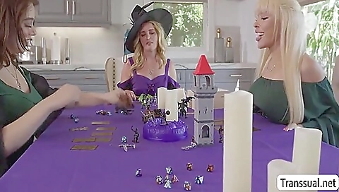 Shewendaky anal sex with a stripper