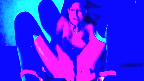 Short haired tranny take` in a hot tub