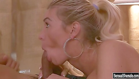 Sexy blond slut gets her pussy pounded