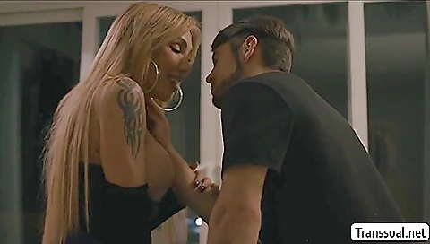 Maria and alex bourneser asshole gets cum