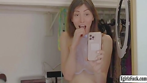 Sex on the beach with ara