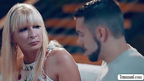 Ta brut and her sexy feet